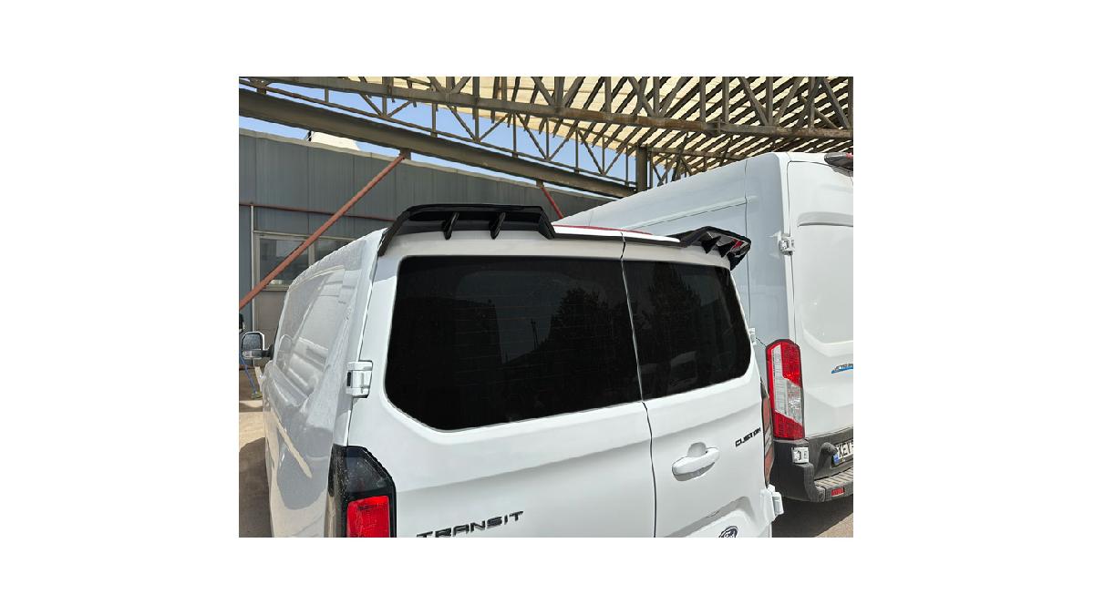 Becquet+de+toit+V.2+sur+mesure+pour+Ford+Transit+Custom+%28V710%29+2023-+%28avec+2+portes+arri%C3%A8res%29+%28PU%29